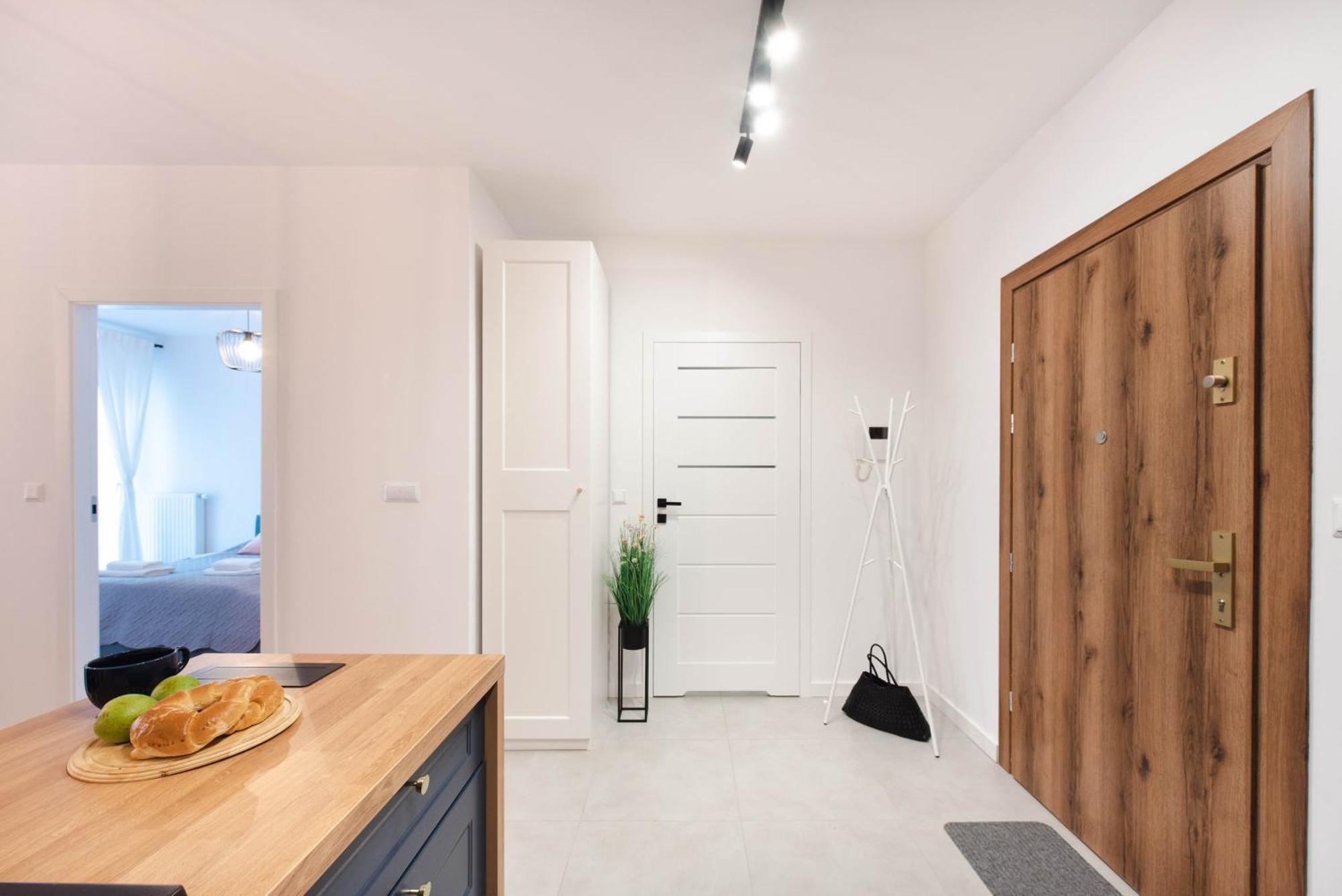 Spacious And Modern Apartment Lwowska, Close To Kazimierz Красков Екстериор снимка